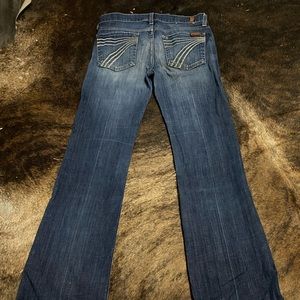 7 For All Mankind - dojo
Size 27
31 inch inseam 
15 inch waist laying flat